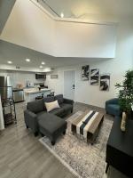 DT Dallas 2BD COZY ABODE 5 Min from Love Field - B&B