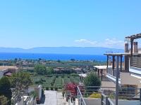 Garden Apartment in Panorama Kariani with Free Parking & BBQ, Near the Sea - B&B Kariani