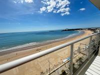 Appartement T2 avec balcon face mer - FR-1-197-132 - B&B Les Sables-d'Olonne