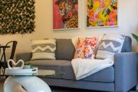 Skyward Living on Carrington - 2BR Home - B&B