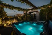Million Dollar City Views - Sleeps 12 - B&B