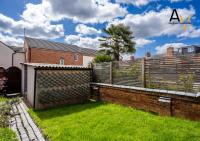 Northampton 2-Bed House Garden - Parking By AV Hughes Properties - Chambres d'hôtes Northampton