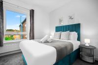 Recently Renovated 3 Bedroom House - Parking - Garden - Excellent Location - Top Rated - 181A - Ferienwohnung