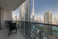 Spacious 3BR plus maids Burj Khalifa View - Chambres d’hôtes Dubaï