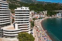 Montenegro Beachfront Oasis - B&B Budva