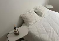 Le Wolf - 1 Chambre dans un T3 - 5mn tram du centre ville - 15mn tram Gare TGV Mulhouse - Wifi - Parking - Ferienwohnung