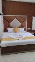 HOTEL Dev Vanshi Palace - Ferienwohnung