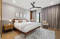 Warm Modern New Construction Townhome in Tampa Heights - B&B Tampa