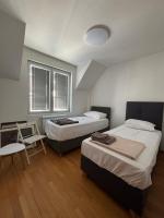 Three-Bedroom Deluxe Apartment