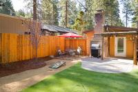 The Brook Ave Bungalow - B&B