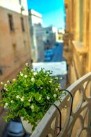 Central Valletta Duplex with Balcony - B&B Valletta