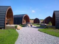 The Little Hide - Adult Only Camping Pods - B&B
