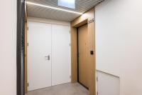 Deluxe One-Bedroom Apartment with Parking
