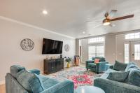 Amarillo Home with Hot Tub, 7 Mi to Wolflin Square! - Ferienwohnung Soncy