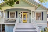 Summerwind - Heated Pool, 3 Baths, 3 Blocks to Beach - B&B