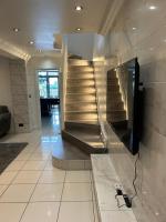 Beautiful house in Slough - B&B Canvey Island