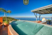 Ecofriendly 2BR Condo - Private Jacuzzi - Rooftop - Ferienwohnung