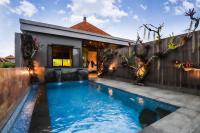 Sky Residence - 1BDR with Private Pool on the 2nd FL - B&B Ubud