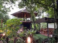 KhaoSok Farmstay - Bed and Breakfast