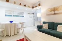 Nice house with courtyard in Puerta del Angel - Mauregato - B&B Madrid