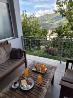 EliMeliVELAJ - Bed and Breakfast Përmet