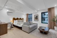 King Suite (1 King Bedroom + King Bed & Sofa Bed in Living)