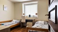 Zweibettzimmer mit Balkon