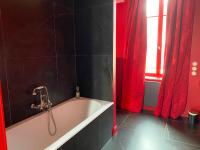 Logis - La Maison à Pan De Bois - Chambre Napoléon III - B&B