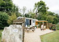 Lapwing Hut - B&B Cholderton