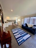 Tasman Sea View Bonny Hills - B&B