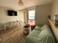 Appartement 3* plage de Trestraou, WiFi, parking, animaux ok - FR-1-368-435 - B&B Perros-Guirec