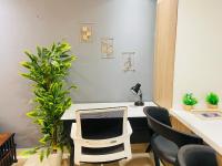 Luxury Gold Crest Apartment - Bed and Breakfast Lahore