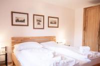 Apartamento de 2 dormitorios con balcón