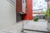 Superbe appartement 1min métro7 Rez-de-chaussée - B&B