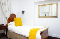 Großes Doppel-/Zweibettzimmer