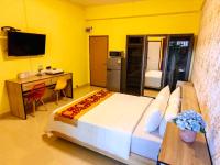 Leader Residences - ลีดเดอร์ เรสซิเดนซ์ - B&B Ban Thap Nang