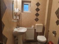 Chambre Double avec Balcon (2 Adultes + 1 Enfant)