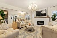 French Country Cottage - Bed and Breakfast Glen Ellyn