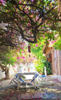 Samsara Beach House - Bed and Breakfast