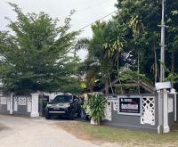 Hj Hassan Guest House- Studio Unit - Chambres d'hôtes Kuala Terengganu