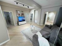 RentNow Modern Business Apartment with 3 Bedrooms in Centre Chișinău - Chambres d'hôtes Chişinău