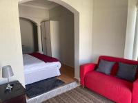 Stay at 8 on Lancaster - Ferienwohnung KuGompo City