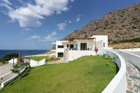 Beachfront Villa Atalandia with Heated Pools, Gym, BBQ & Office - Bed and Breakfast Goúdhouros