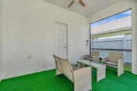 Beautiful 5BR 4 baths Themed home near Disney and Universal, Private Pool, Gameroom, baby Crib and more - B&B