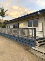 Surfers Cottage at Cape Woolamai - B&B