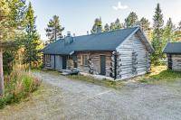 Aavalevi Martinmutka Log cabin in Levi center - B&B
