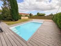 Luxury 300 square meter villa with Pool - B&B