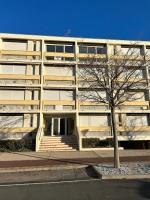 T2 climatisé face à la cure - B&B Balaruc-les-Bains