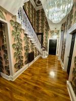 Secret Garden House - 7 bed Manor House with Hot Tub and Magical walled Gardens - Chambres d'hôtes Leyburn