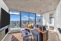SKYVIEW, 40th FLOOR! 2BR CONDO IN DOWNTOWN VANCOUVER - B&B